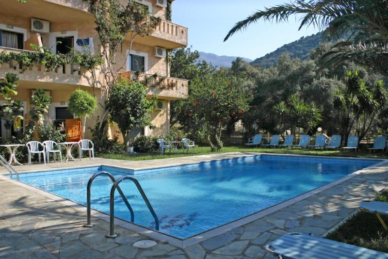 Sunrise Hotel & Apartments Rodakino Exterior foto